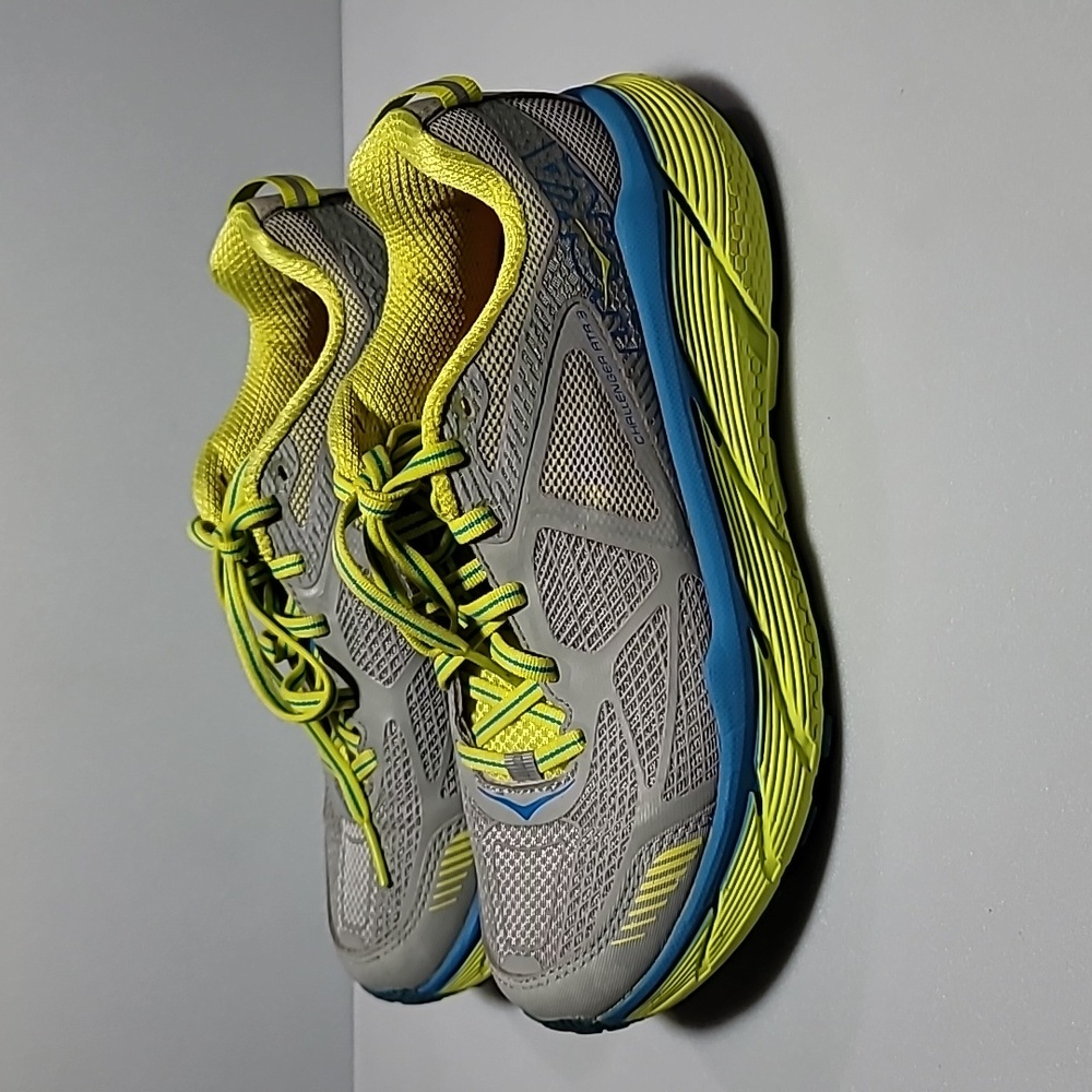Hoka One One W Challenger ATR 3 Size US 6.5 EU 38 - Picture 4 of 14